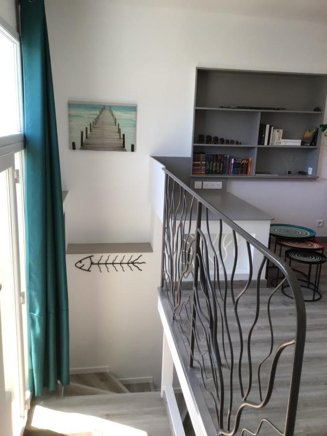 2 Pieces Rez-De-Jardin Dans Maison Avec Piscine Villeneuve-Loubet Exteriér fotografie