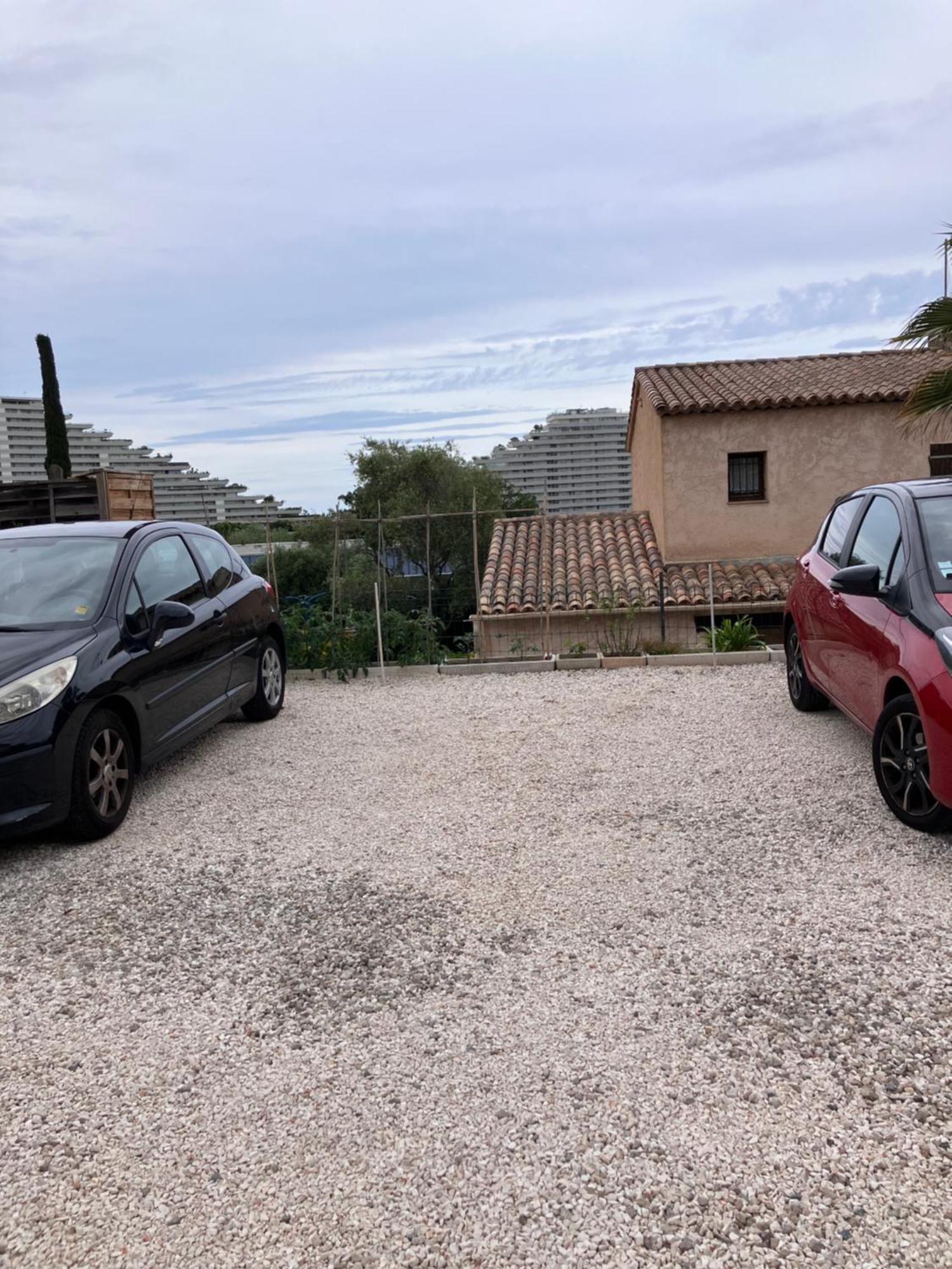 2 Pieces Rez-De-Jardin Dans Maison Avec Piscine Villeneuve-Loubet Exteriér fotografie
